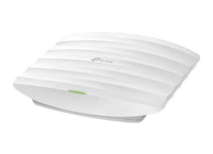TP-Link EAP225 instalado en techo con conexión PoE
