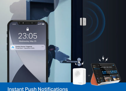 Sensor TP-Link T110 con adhesivo instalado en ventana de madera