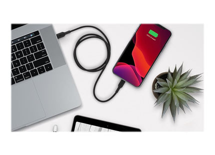 Belkin BoostCharge - Cable Lightning - 24 pin USB-C macho a Lightning macho - 1 m - negro - suministro de potencia USB (18W)