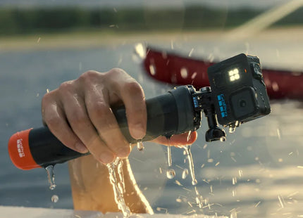 GoPro Cámara de Acción 4K con Luz LED, LIT HERO