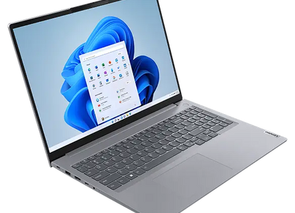 Lenovo ThinkBook 16 Gen 6, vista frontal en ángulo derecho