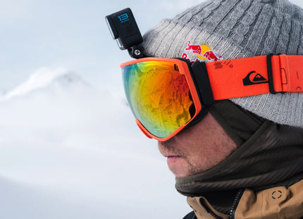 GoPro HERO13 Black en carcasa protectora para deportes acuáticos