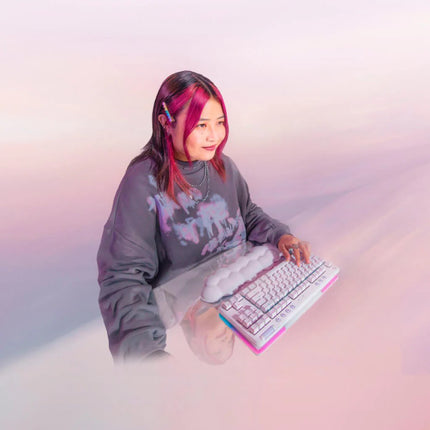 Teclado Gaming Mecánico RGB Logitech G715 | Inalámbrico | Bluetooth | Inglés | LIGHTSPEED