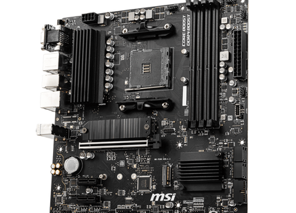 Socket AM4 y slots DDR4 de cerca en MSI B550M PRO-VDH