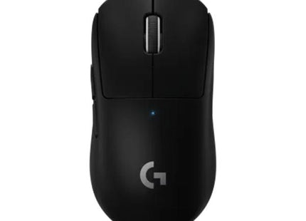 Mouse gaming PRO X SUPERLIGHT en posición de uso mostrando tamaño compacto y diseño profesional