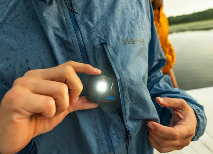 GoPro Cámara de Acción 4K con Luz LED, LIT HERO