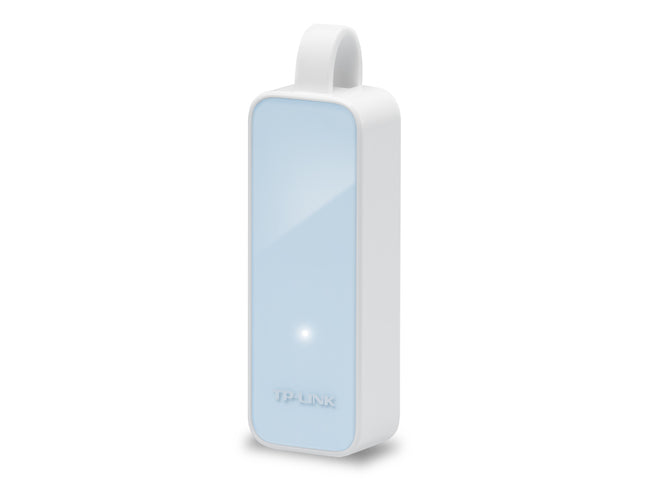 Puerto RJ45 del adaptador TP-Link UE200 para conexión Ethernet 10/100 Mbps