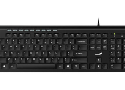 Vista diagonal del teclado Genius SlimStar 230II en ambiente de oficina