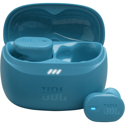 Audífonos JBL Tune Buds 2 True Wireless con estuche de carga sobre fondo blanco