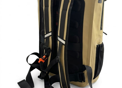 New Wave Big Dry Backpack 30L color Café Claro vista trasera