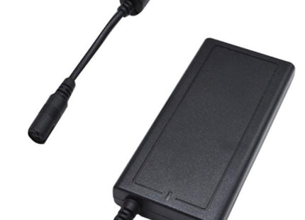 Adaptador Universal para Laptop Nova PA091EDN001C | 90W | 12 Conectores | Auto Sensing | 50/60Hz | 1.8A