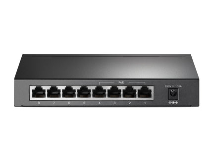 Switch TP-Link TL-SF1008P vista posterior con conector de alimentación DC