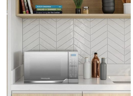 Microondas Frigidaire FMDO25S3GSPG | 0.9 ft³ | 900W | Acero Inoxidable