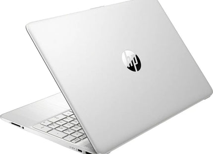 Laptop HP plateada vista lateral mostrando puertos y conectores