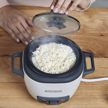Olla Arrocera Black+Decker RC503 | 3 Tazas Cocidas | 200W