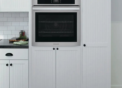 Horno Empotrable Frigidaire FCWS3027AS de 30" con Capacidad de 5.3 ft³