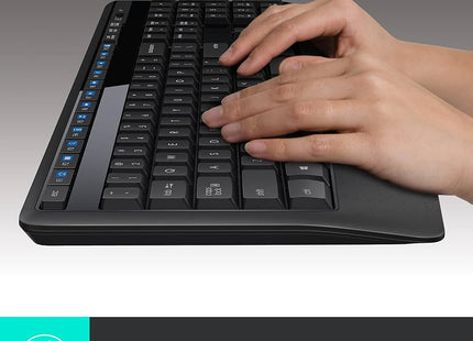 Detalle teclas y diseño ergonómico del combo Logitech MK345