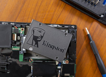 Disco Duro Interno SSD Kingston SA400S37/960GB | 960GB | 2.5” | SATA III | 500MB/s Lectura | 450MB/s Escritura