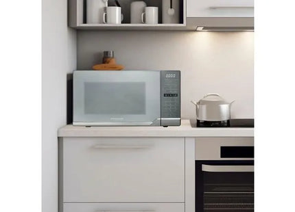Microondas Frigidaire FMDO30S3GSPG | 1.1 ft³ | 900W | Acero Inoxidable