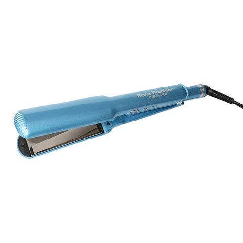 BaBylissPRO Plancha Nano Titanium 1 1/2" 450°F