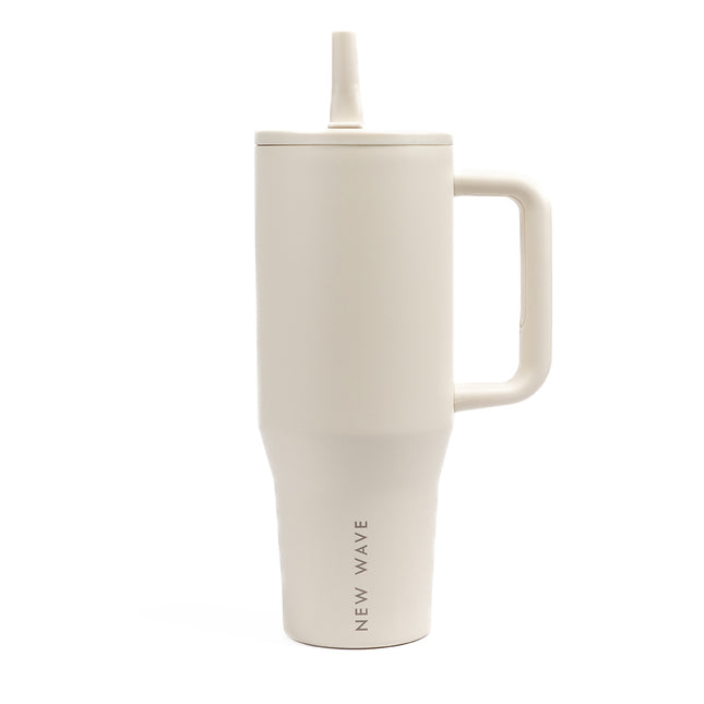 Botella térmica New Wave Tumbler 1183ml con pajilla y agarradera en varios colores