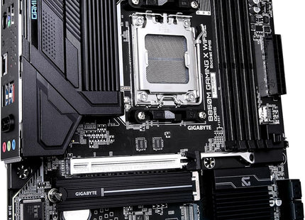 Tarjeta Madre Gigabyte B850M D3HP | AM5 | DDR5 | Micro ATX | PCIe 4.0 | HDMI | USB 3.2