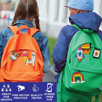 Ultimate Bead Pets - Kit de Manualidades para Niños - Crea 26 Llaveros con Cuentas y Plantillas Divertidas