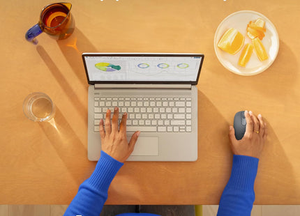 <h2>Mouse Logitech M196 Inalámbrico Bluetooth 1000 DPI | 910-007456</h2>