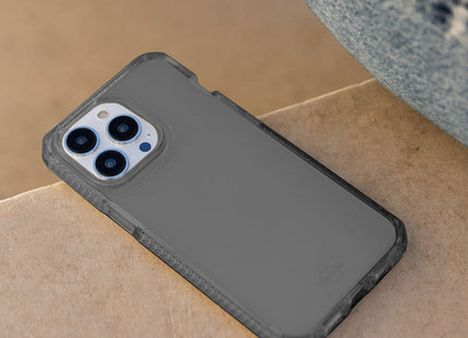 ITSKINS Estuche Spectrum R Clear iPhone 14, AP4N-SPECM-SMOK
