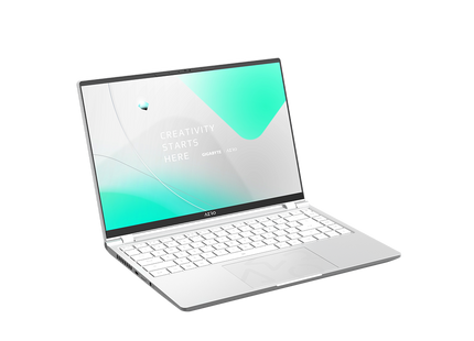 Puertos laterales izquierdos Gigabyte Aero 14 OLED incluyendo Thunderbolt y USB-C