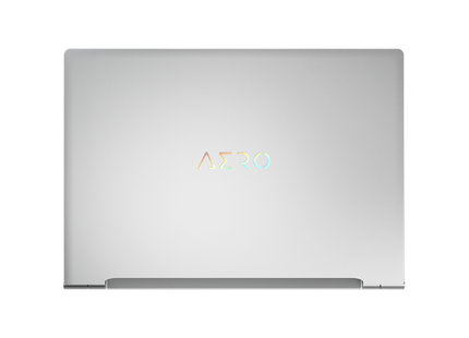 Laptop Gigabyte Aero 14 OLED en escritorio para creadores y diseñadores profesionales