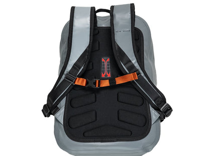 Vista lateral mochila New Wave Dry Backpack mostrando perfil y capacidad