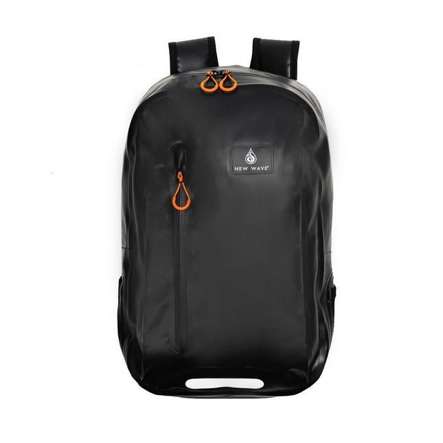Mochila New Wave Dry Backpack 75NWDB26 vista frontal completa con bolsillo delantero