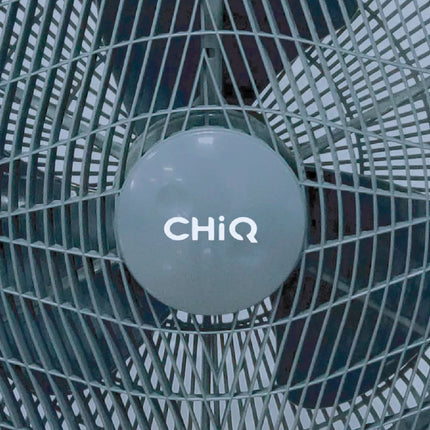 Ventilador Box CHIQ de Piso 16” | 3 Velocidades | Temporizador | Gris | CQVB16T1O1C