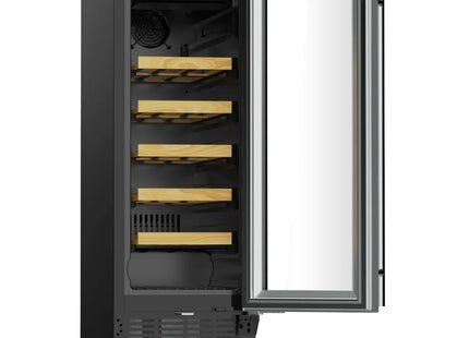 Vinera CHIQ CQRW18Y1MD1C7V | 18 Botellas | 1.9 cu ft | 4-22°C | Enfriamiento por Ventilador
