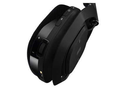 Controles de volumen y configuración en auricular Logitech A50 X