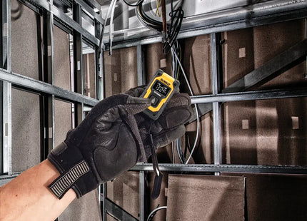 DEWALT DW055PL ATOMIC Medidor Láser de Distancia de Bolsillo 55 ft / 17 m