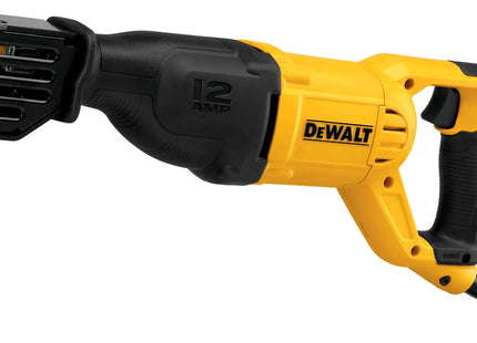 DEWALT DWE305 sierra recíproca, vista con abrazadera de cuchilla