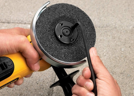 DEWALT esmeriladora DWE4120-B3 detalle de guarda