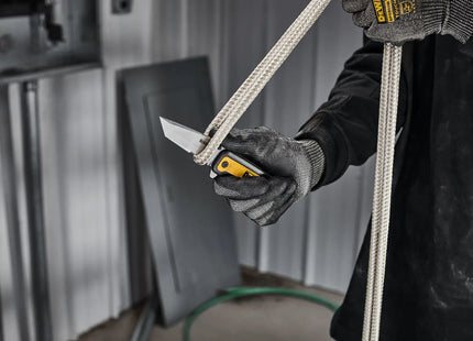 DEWALT DWHT10994 Navaja de Bolsillo con Dientes de Sierra Tanto, Hoja de 3.3"