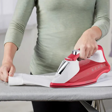 Plancha de Vapor Black+Decker Light+Easy IR1865 | 1200 W | Suela CeramicGlide | SmartSteam™ | Cable Giratorio 360°
