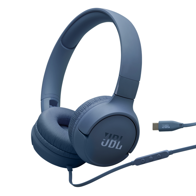 Headset JBL Tune 520C detalle conexión USB-C y cable