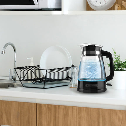 Hervidor Eléctrico Black+Decker KE7000B‑LA | 1.7 L | 1500 W | Iluminación LED | Base 360° | Apagado Automático