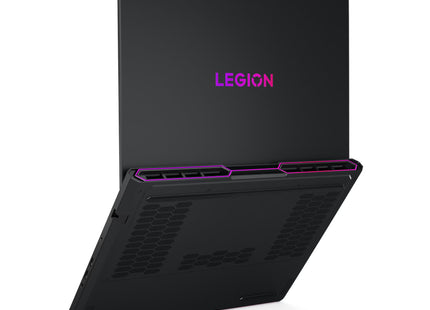 Lenovo Laptop Legion Pro 7i 16" RTX 5090 32GB 2TB, 83F50018US