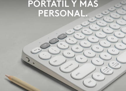 Empaque original del teclado Logitech Pebble Keys 2 K380S con especificaciones técnicas