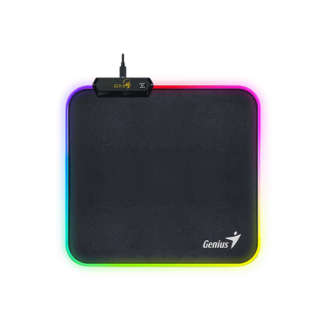 Mouse Pad RGB Genius GX-Pad 260S con iluminación LED multicolor encendida sobre escritorio
