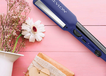 Alisadora de Titanio 2” Revlon Azul | Para un alisado profesional rápido y duradero