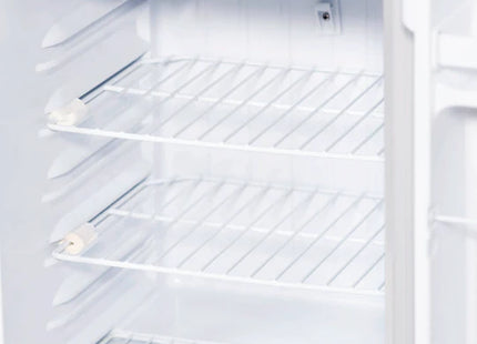 GRS GR 100VCM Refrigeradora Compacta con Escarcha de 3.5 pies³ y 100 L Color Gris