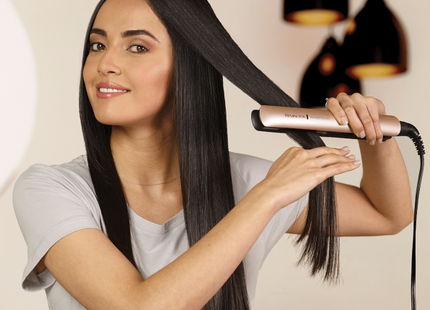 Plancha Remington Keratin Therapy, S8599-110F