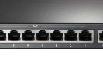 Switch de red TP-Link TL-SF1009P vista lateral mostrando diseño compacto de sobremesa